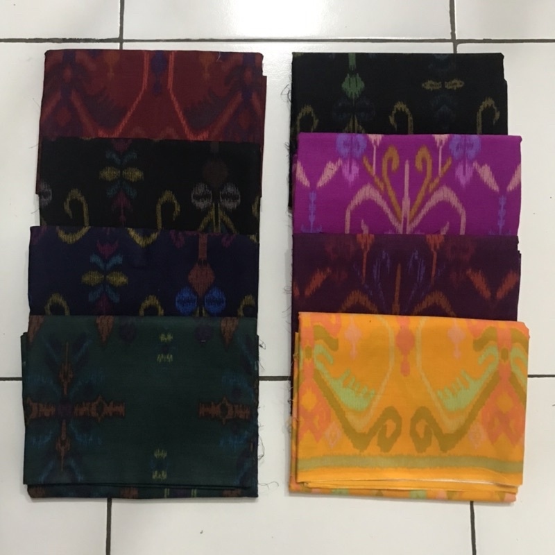 Kamen katun lembaran motif endek bawahan tradisional bali