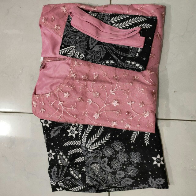 (termurah - Ori & Real Pic! Busui_6 Warna) Batik Couple Andhini Kebaya Couple Brukat Anabel - Bs073