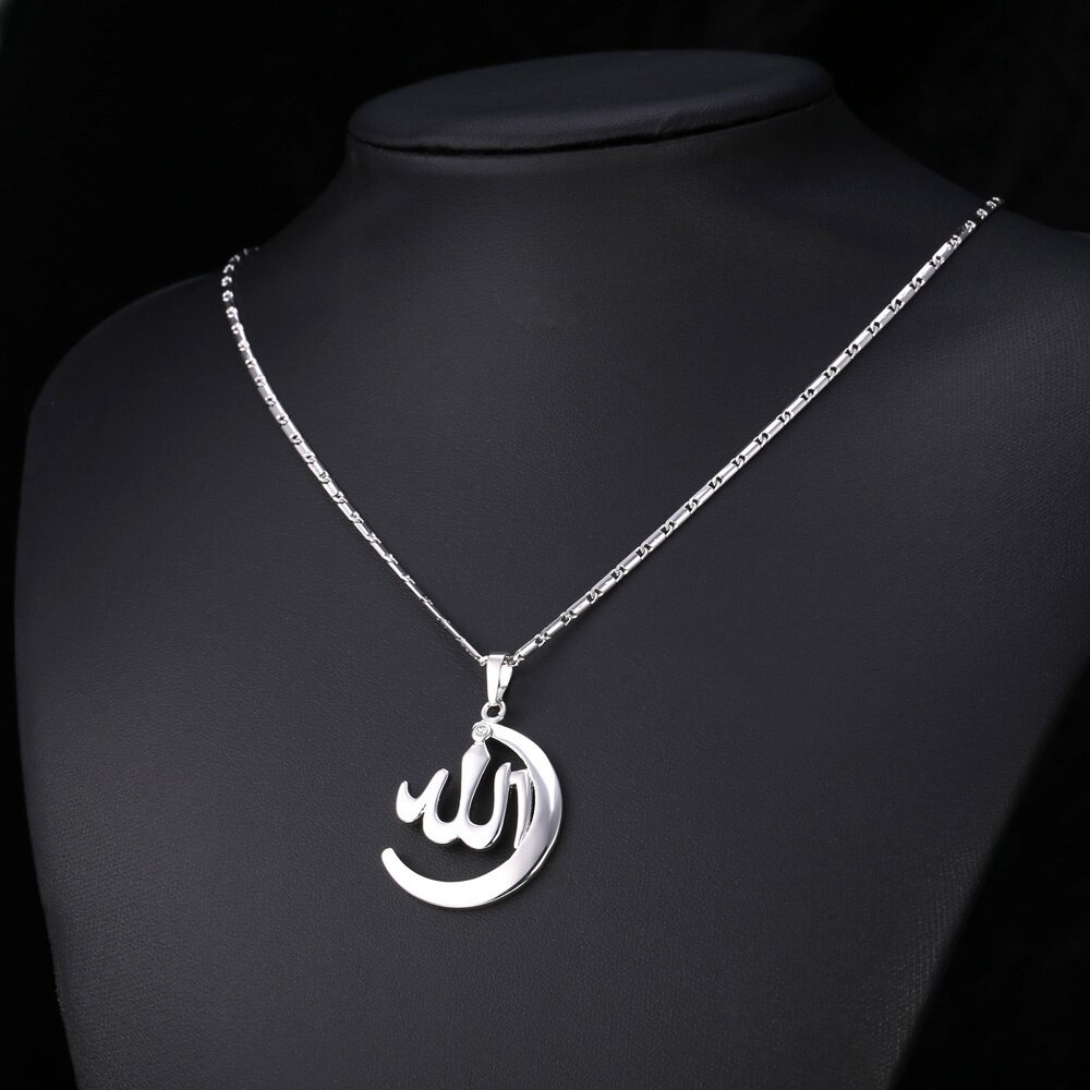 Kalung Liontin Bulan Sabit Bahan Zircon Alloy Gaya Klasik Elegan Untuk Wanita