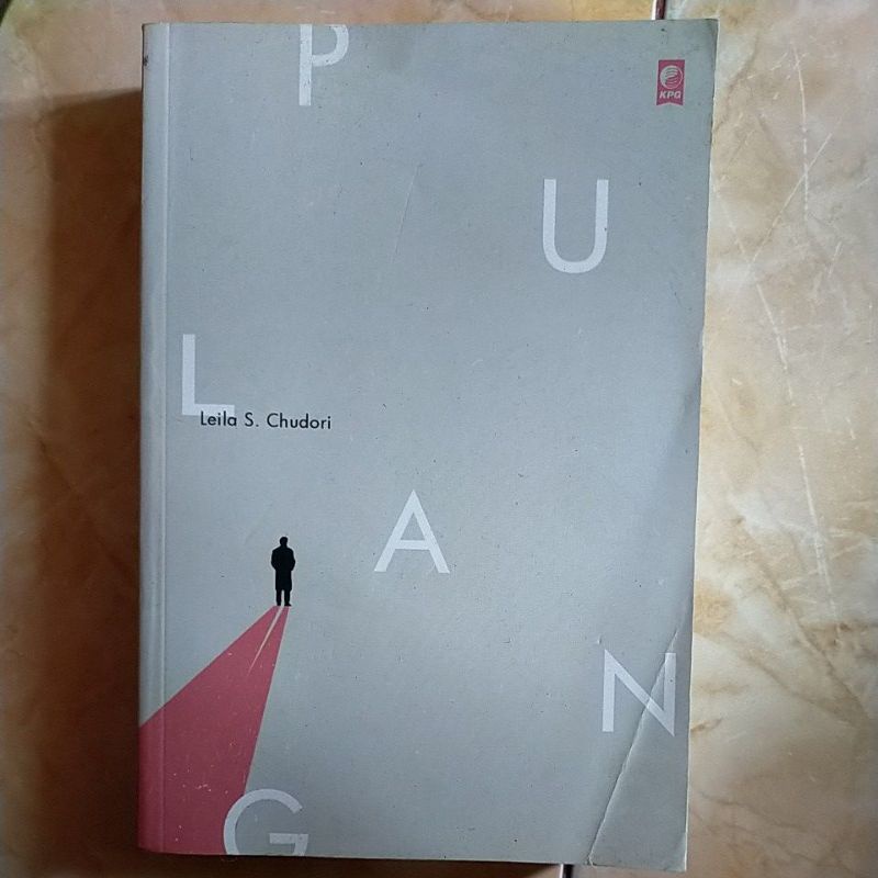 NOVEL PULANG LEILA S. CHUDORI