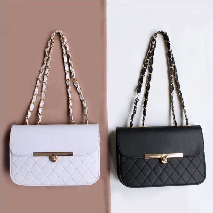 TAS WANITA FLIKA / SLING BAG TERBARU / TAS SELEMPANG WANITA / BEST SELLER