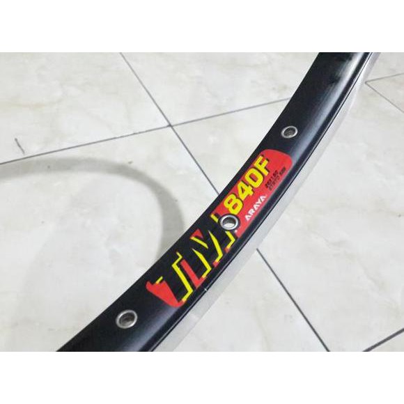 VELG 26 ARAYA TM 840F HITAM TERSEDIA LUBANG 32 DAN 36 DOUBLE WALL