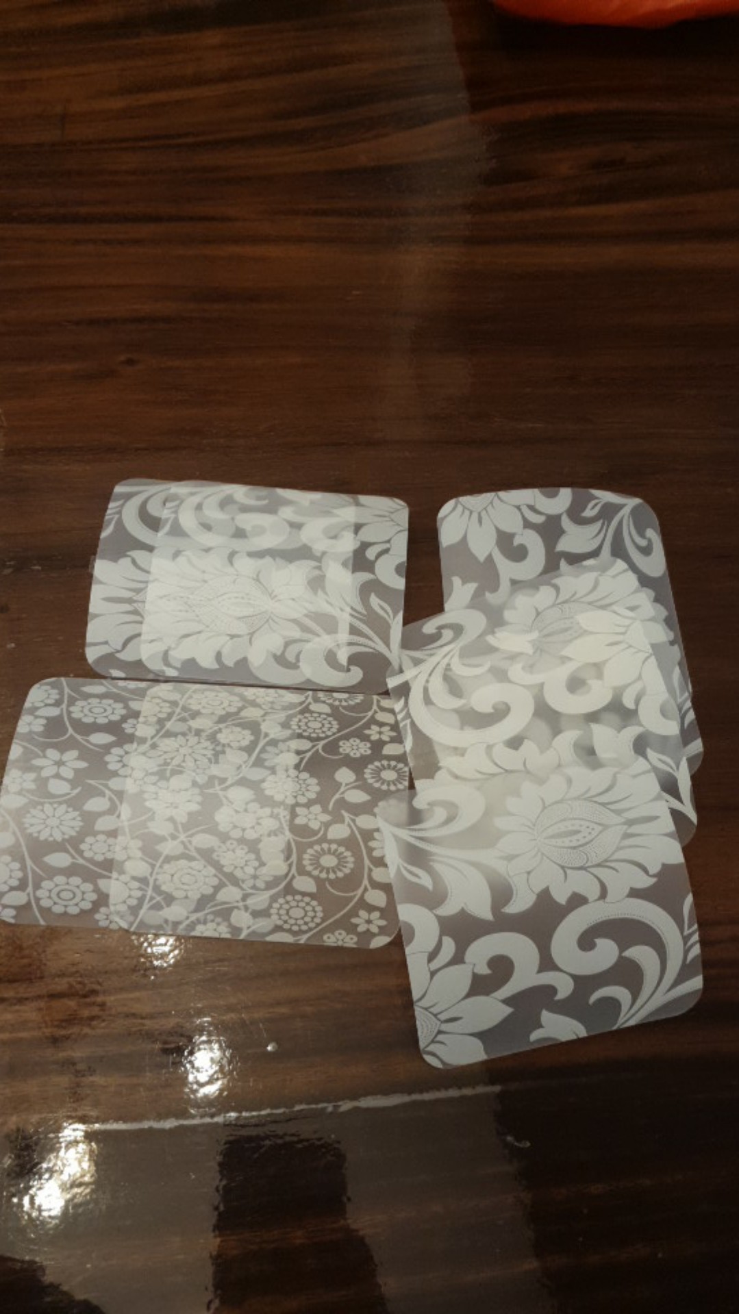 (set) Alas Gelas Piring / Tatakan Makan Transparan Begonia White - Set