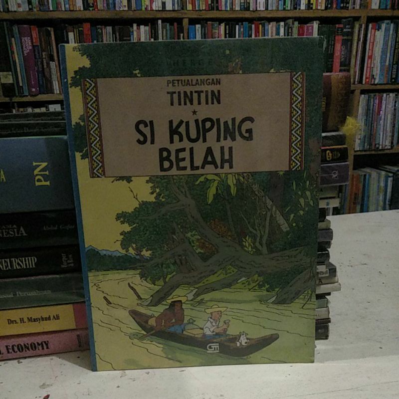 Jual PETUALANGAN TINTIN SI KUPING BELAH | Shopee Indonesia