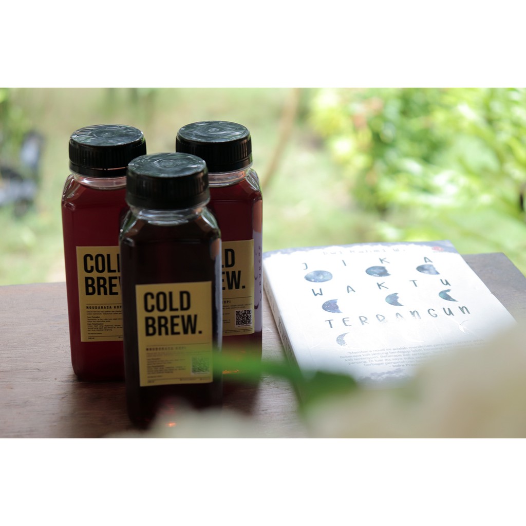 Jual Cold Brew Coffee Kopi Seduh Dingin Arabika Flores Robusta Dampit Ml Shopee