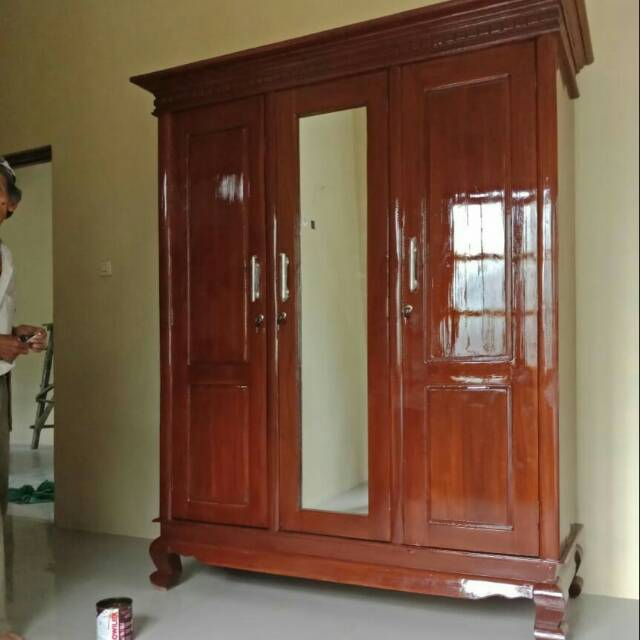 Lemari jati 3 pintu