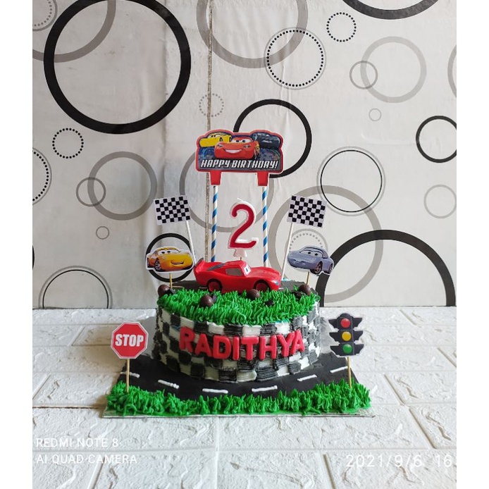 

HARGA PROMO ! ICE CREAM TART, Karakter Cars, 20 cm, Tart Dalamnya 100% Ice Cream Tanpa Kue