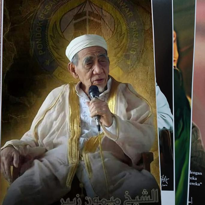 

Terbatas POSTER mbah maimun Zubair II UK 32*47CM ARTPAPER 310gram Pengiriman Cepat