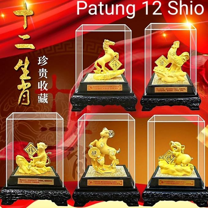 Patung Emas Box Kaca Komplit Gift Set 12 Shio Kado Imlek Pajangan Shio