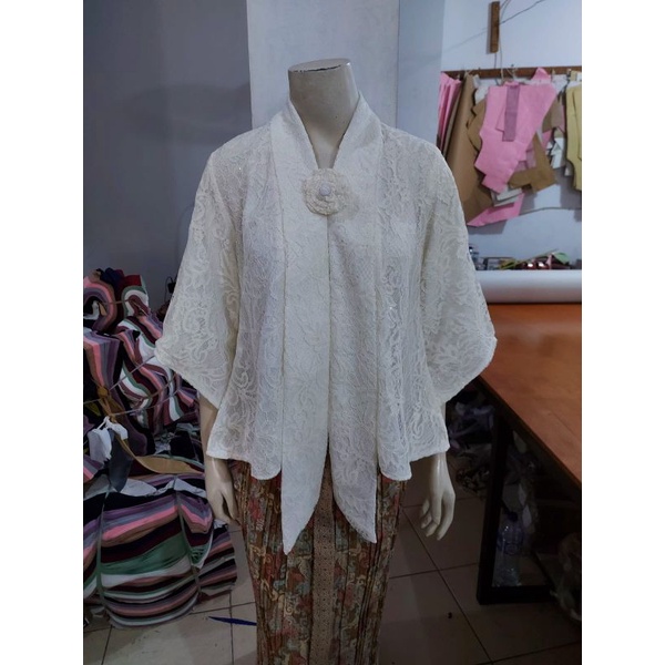Kebaya floy KIMONO BROKAT standar jumbo glitter full furing busui KeroncongBusana-Putih