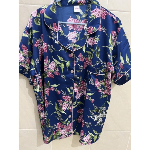 Preloved NYONYA PIYAMA Baju Tidur Piyama Wanita Satin