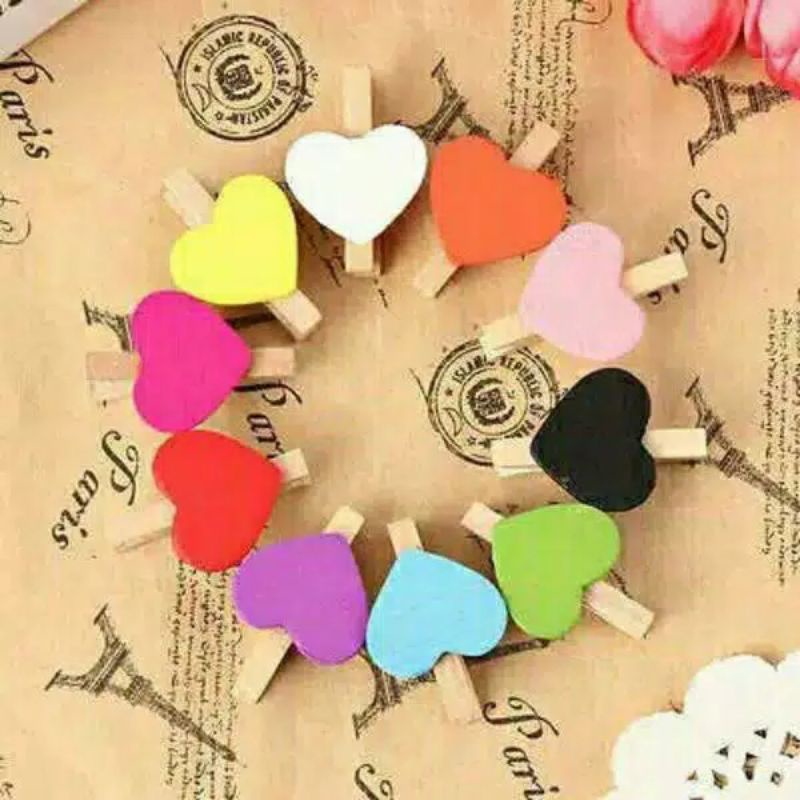 Jepitan Kayu / Wooden Clip Mini Bentuk Love / Ukuran 3cm * 0.3 cm / Jepitan Ukuran Kecil / Jepitan P