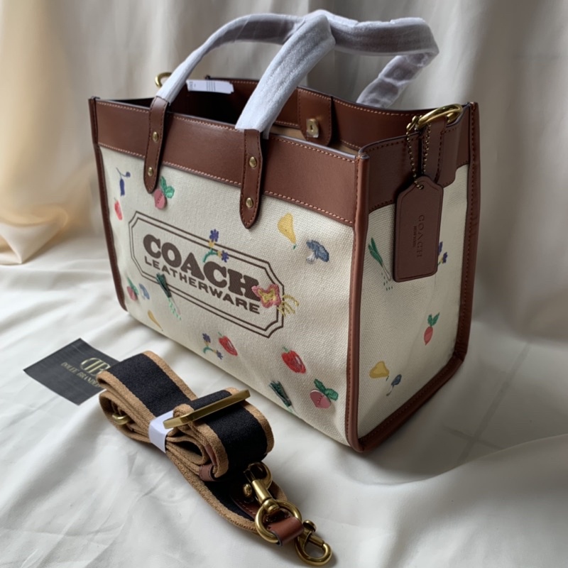 Coach Field Tote 30 With Garden Embroidery Coach Badge (C2773)