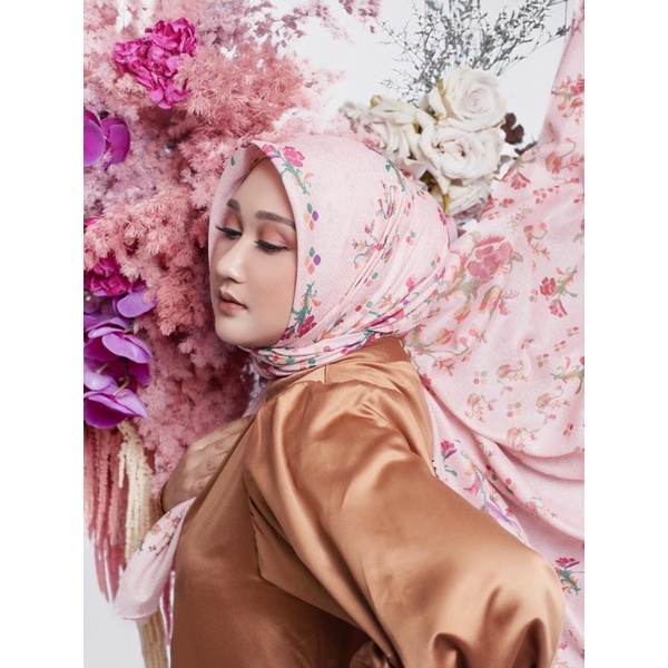 READY STOCK ‼️RADWAH X DIAN PELANGI LAGOSI RAWALLANGI (PACKING BOX)