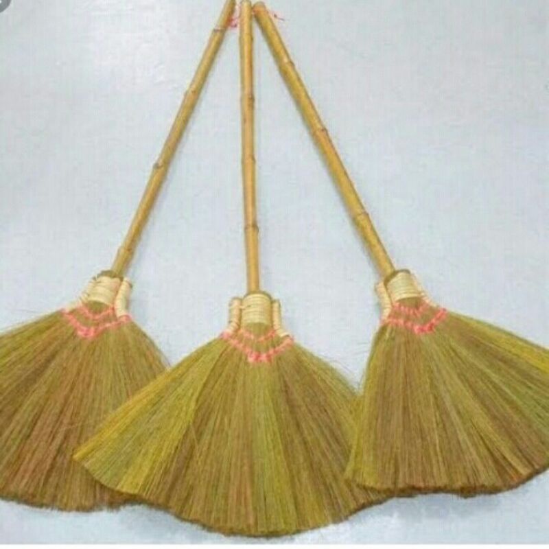 Sapu Ijuk jerami Tradisional