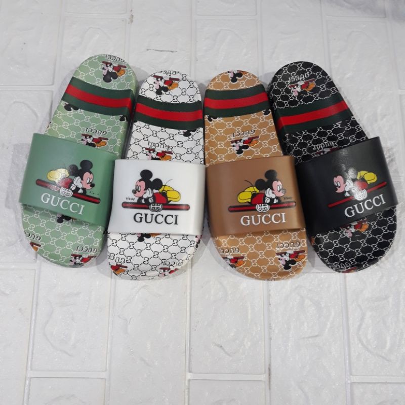 SENDAL CASUAL SLIP ON GUCCI x MICKEY
