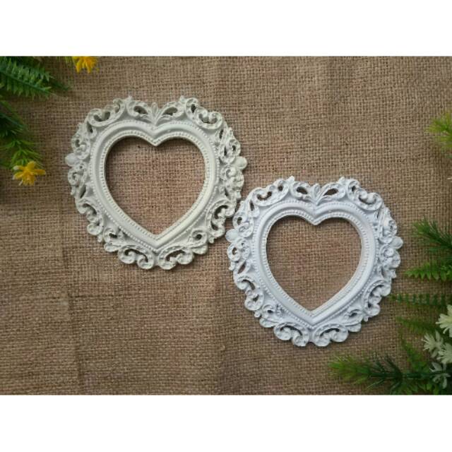 Frame resin love ukir