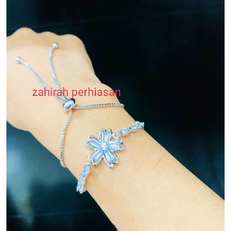 gelang tangan wanita serut motif bunga titanium