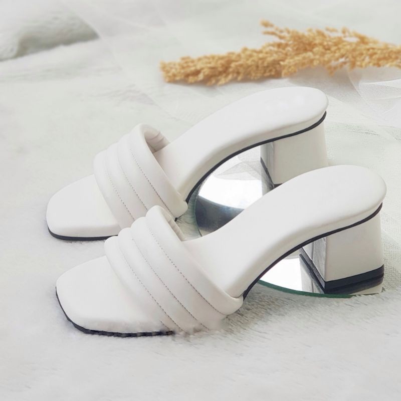 ML27 Sendal wanita dewasa..AR22