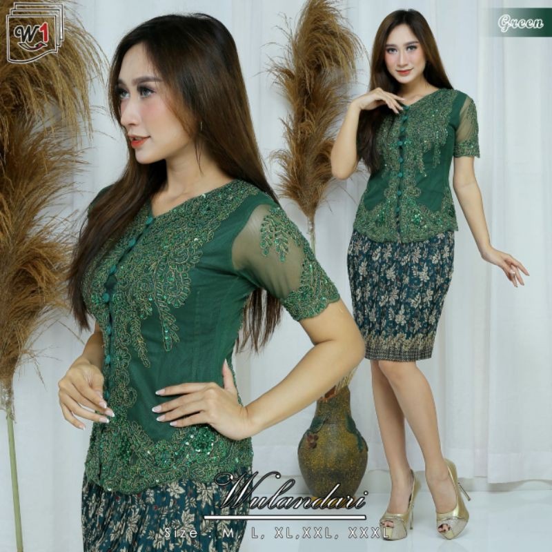 KEBAYA NATAL BORDIR PAYET KEBAYA CORNELLY/KEBAYA MODERN/KEBAYA WISUDA/KEBAYA JUMBO/ KEBAYA PAYET RUMAH KEBAYA BANDUNG RUMAH SONGKET BANDUNG-1SET IJO BOTOL