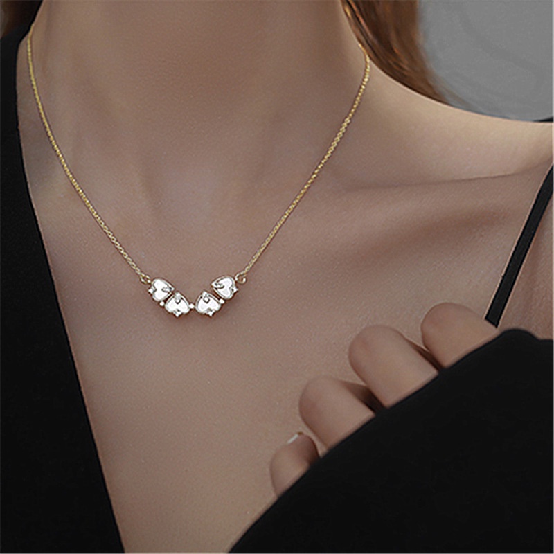 Four-leaf Clover Necklace Wear More Female Design Sense, High Sense of Personality Ins Tide Necklace