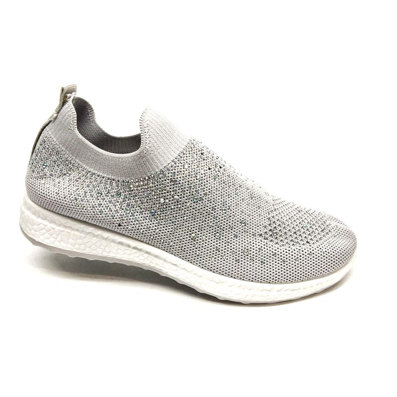 SNEAKERS WANITA-2