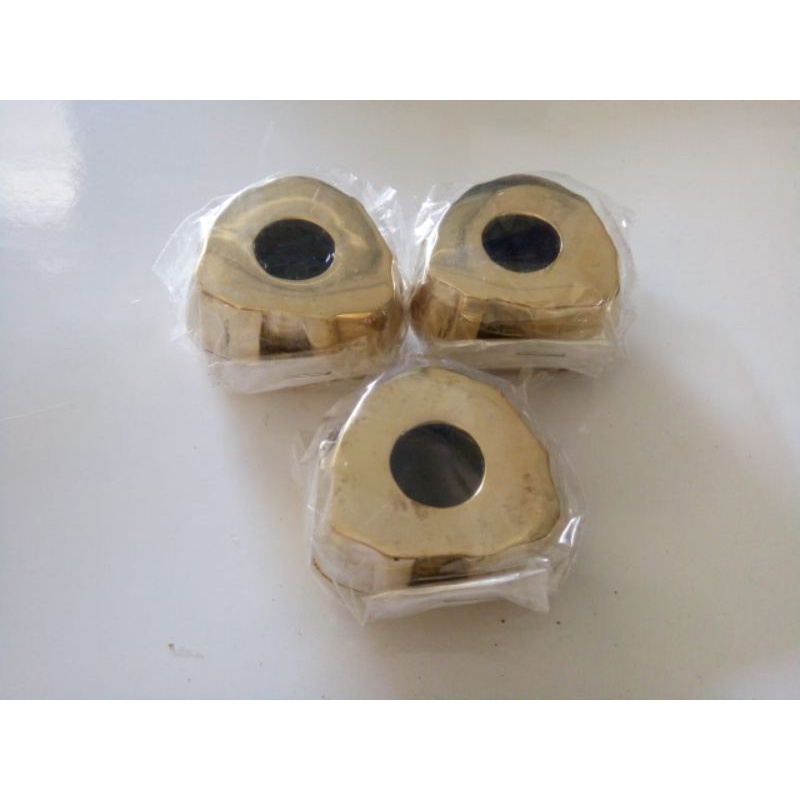 Kuvet Kuningan Kecil Jacket Crown