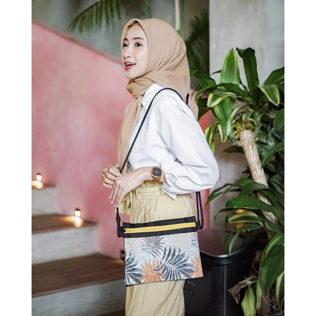 SLING BAG SACOCHE PALEM BELLA // taskanvasbdg - tas selempang wanita motif - tas pouch cewek lucu