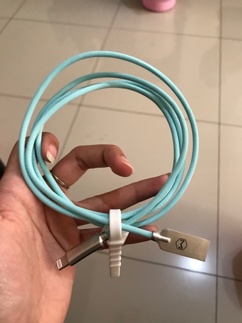 MCDODO KNIGHT SERIES KABEL IPHONE AUTO DISCONNECT FAST CHARGING 2,4A READY STOCK! WARNA LENGKAP!