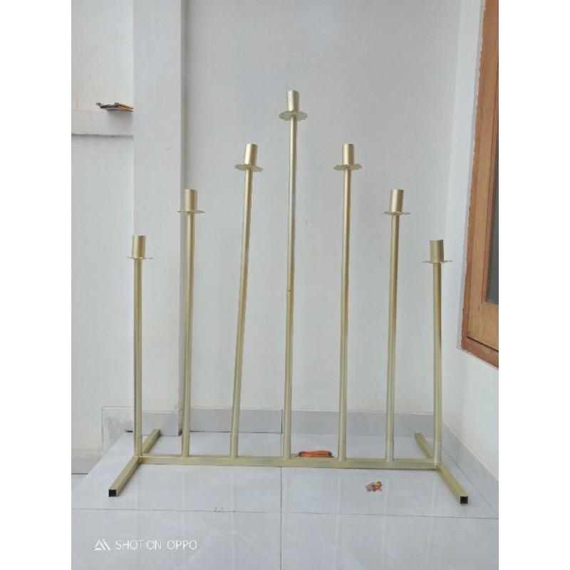 standing lampu dekorasi pelaminan.