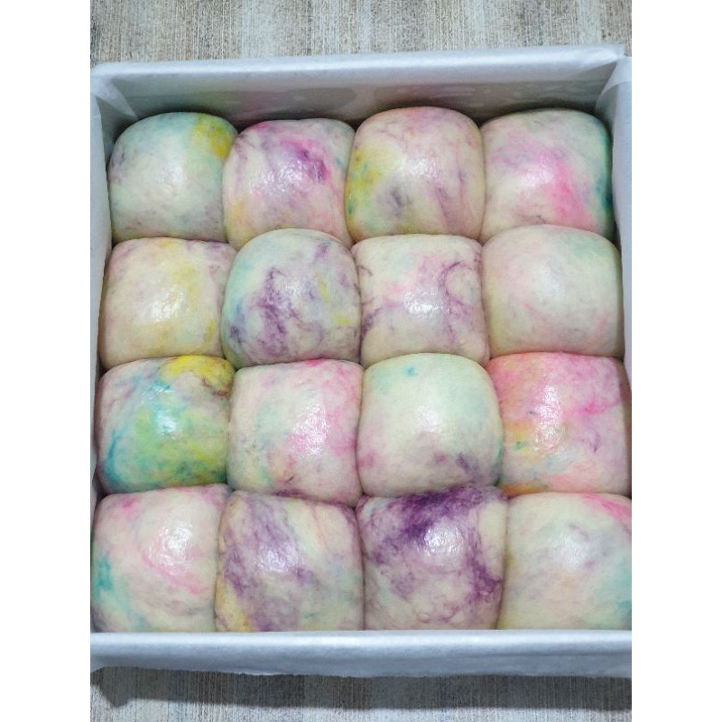 

TieDye Japanese Milk Bun / Bread / Buns / Roti Kasur Pertama Di Jakarta