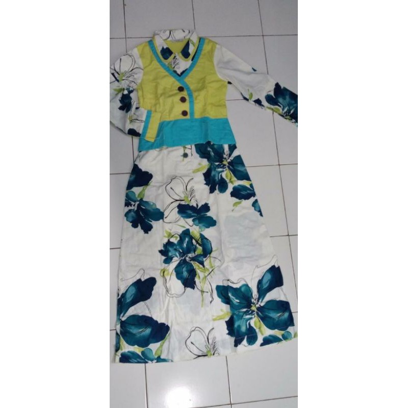 PRELOVED TUNEECA SIZE S SIMPLY LOOK