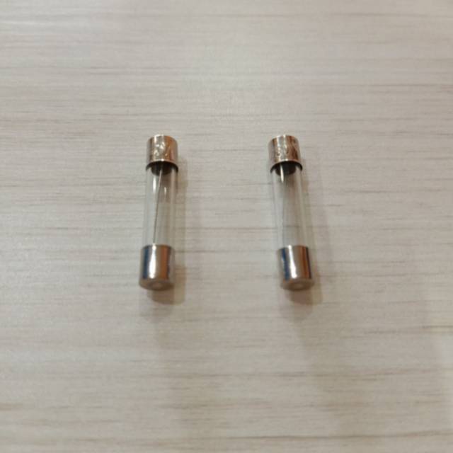 Fuse Kaca Sekring 5A 10A 15A 20A Sekring Fuse Tabung Kaca