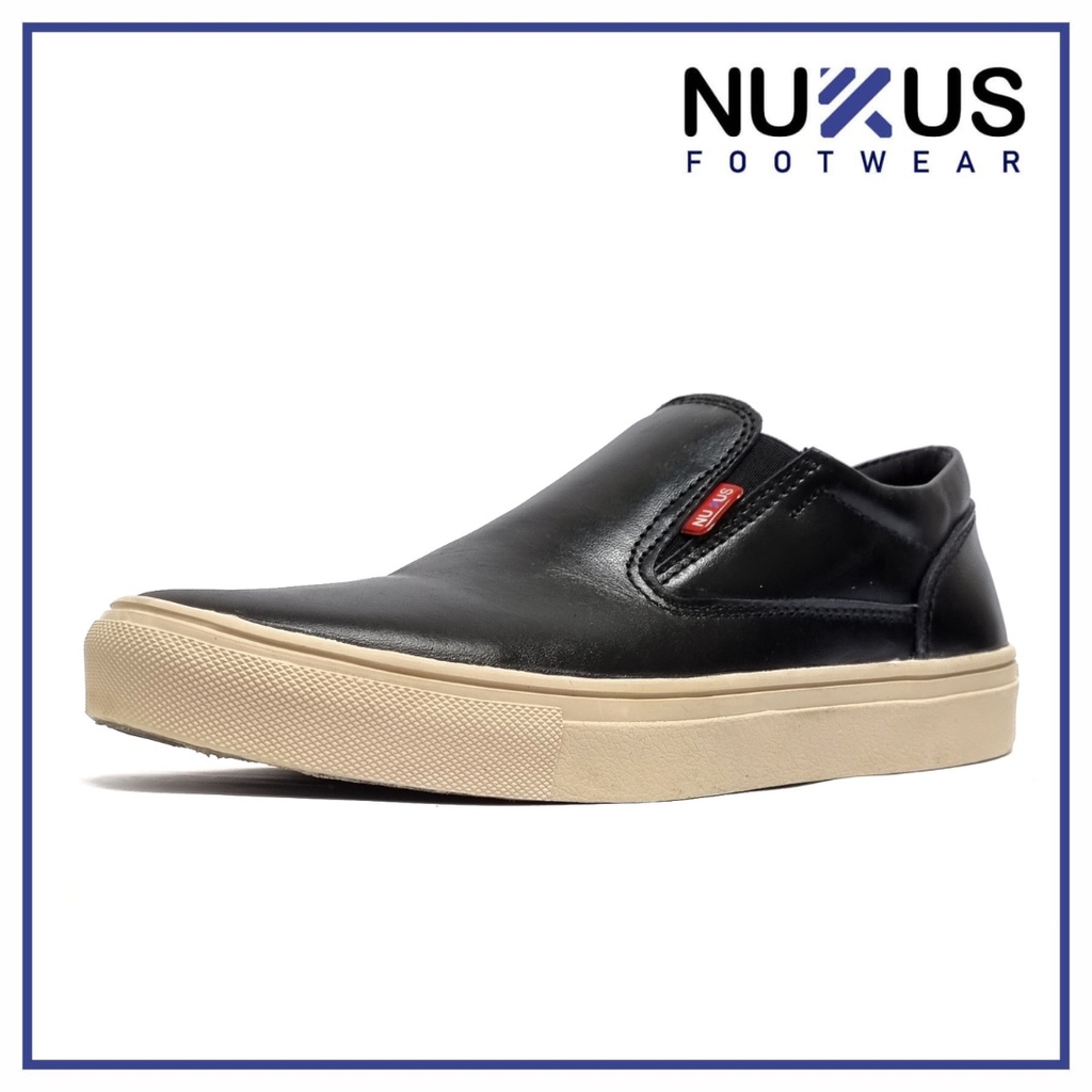 Nukus Sepatu Sneakers Slip On Pria Big Size Kulit Sapi Asli Jumbo Hitam Putih Size 44 - NKS C