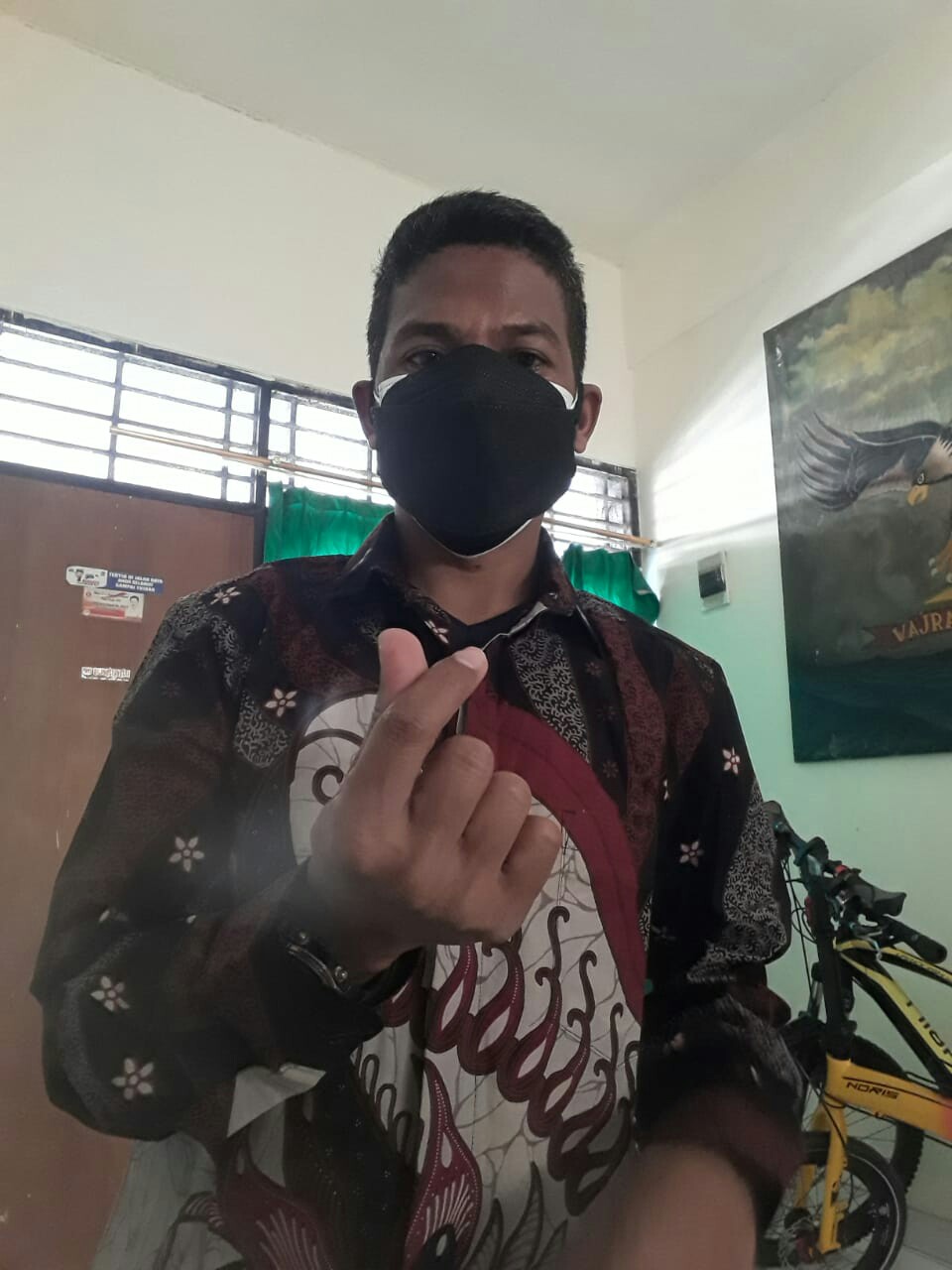 Kemeja Panjang Aksa Batik Bhumi Bunga