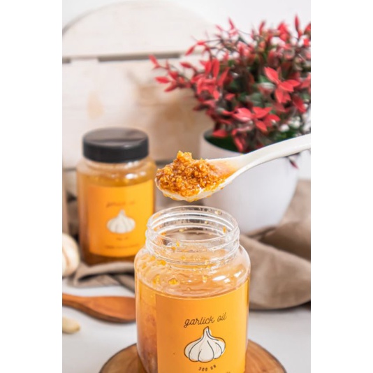 

Garlic oil / bumbu bawang putih / minyak bawang putih cincang 300 gram