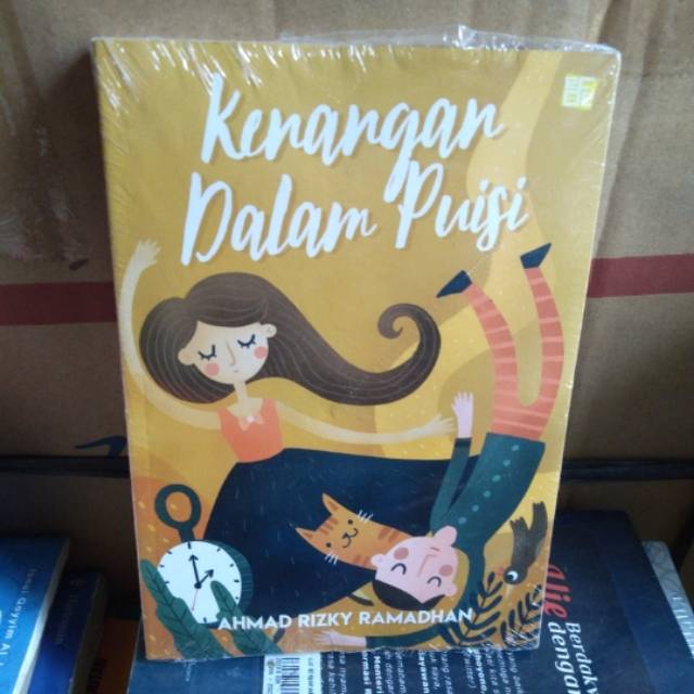 

buku kenangan dalam puisi