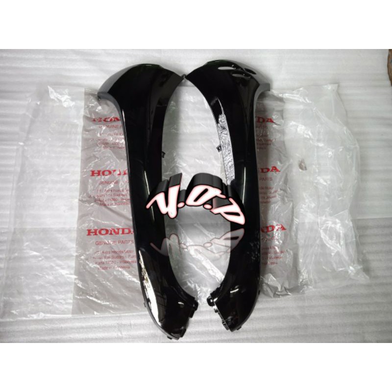Sayap samping kap Body depan kanan kiri scoopy new prestige terbaru 2020 2021 K2F hitam glosy