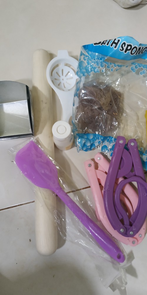 Gantungan Baju Lipat