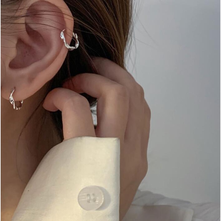 1 Pasang Anting Rantai Lingkaran Twisted Ukuran 1.2cm Gaya Korea Untuk Wanita