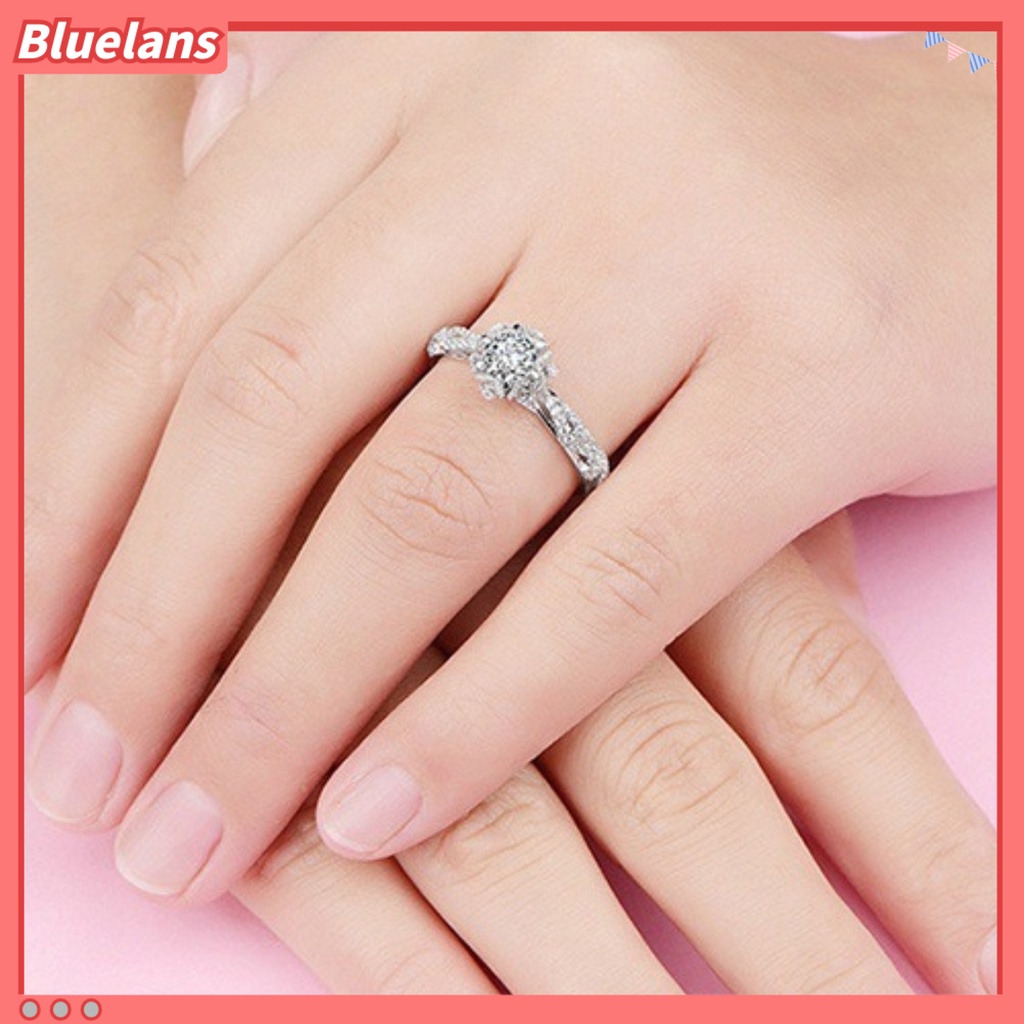 Bluelans Cincin Wanita Bentuk Bunga Aksen Berlian Imitasi Untuk Hadiah Valentine