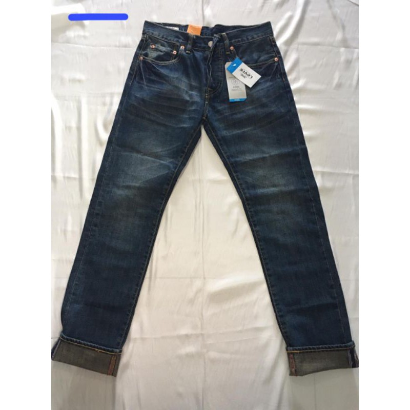 CELANA LEVIS PANJANG