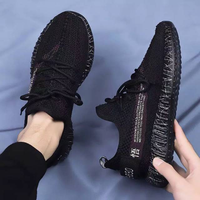 Sepatu sport pria original import