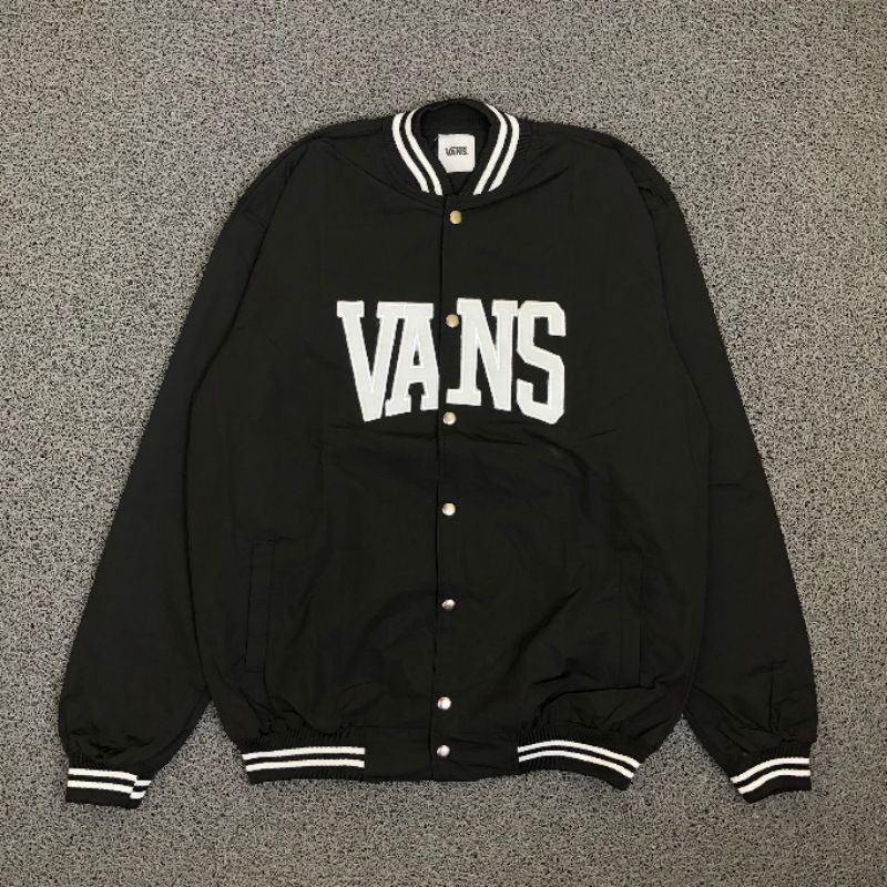 COACH JACKET VANS SLEEVES FONT TEXT LOGO PRINTED SLEEVES BLACK