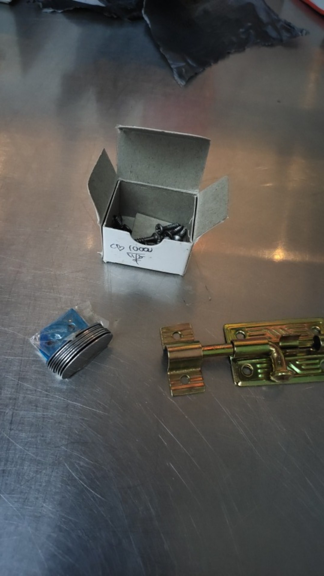 Klem Siku Penjepit | Penahan Kaca L Stanlees Besi