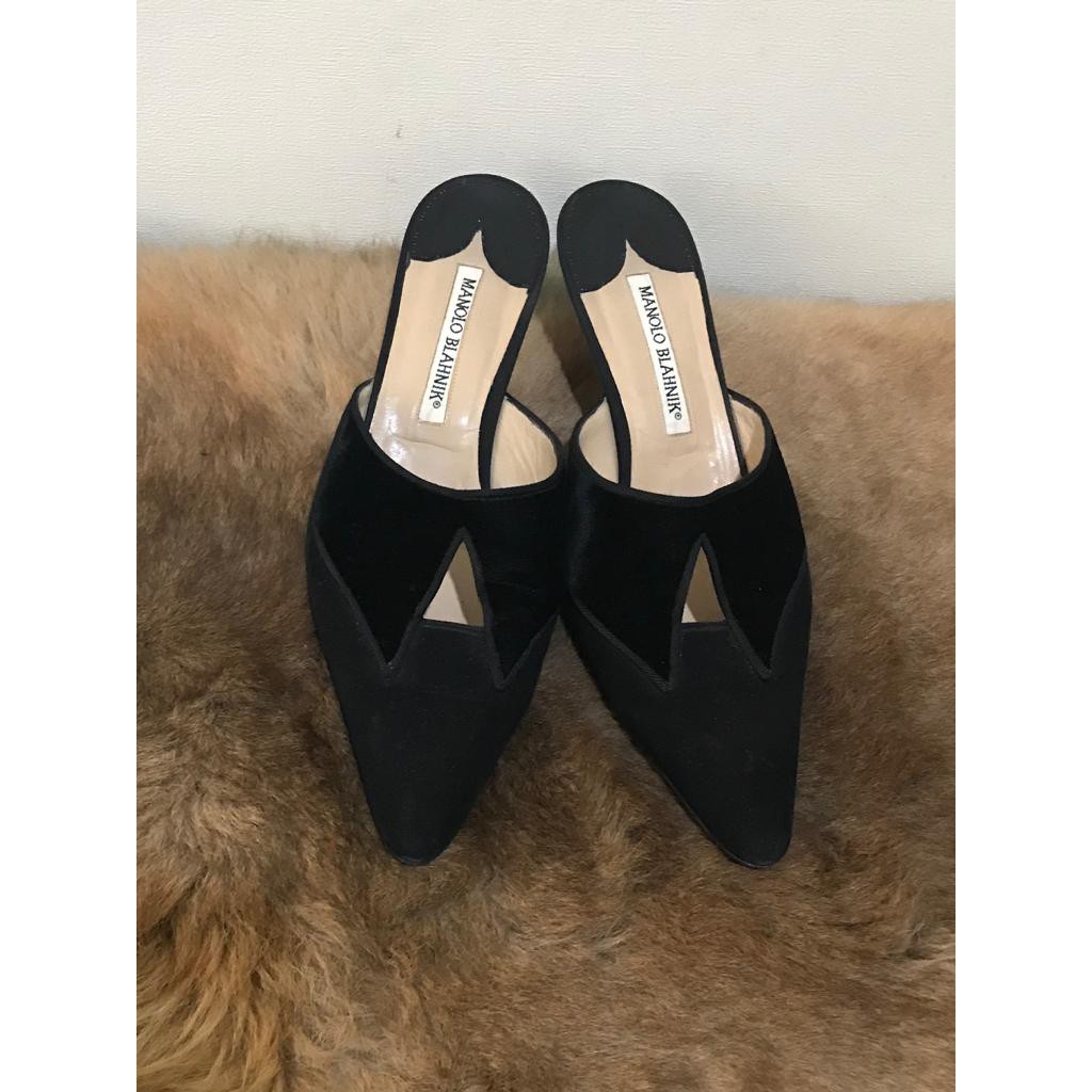 SEPATU MANOLO BLAHNIK ORIGINAL PRELOVED WARNA HITAM KOMBINASI BLUDRU