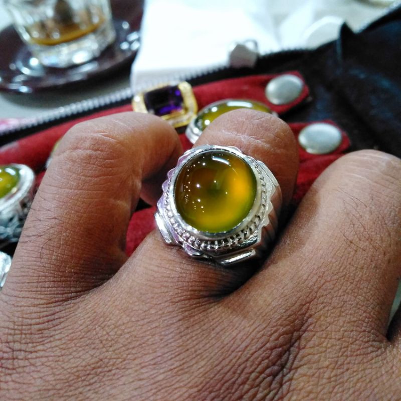 IDOCRASE BIO SOLAR CHANGE COLOR