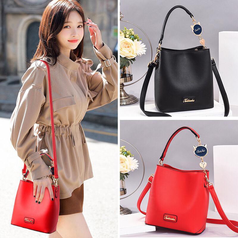 BJ72104 - BLACK/BLUE/GREEN/KHAKI/RED - TAS POLOS SLEMPANG JINJING TOTEBAG HANDBAG CASUAL MODIS TAS WANITA FASHION IMPORT MODIS ELEGAN TERMURAH TERLARIS TERBARU BAGSTORE JAKARTA TAS BATAM CR7541 JT1212 BQ3026 LT1834 EL5138