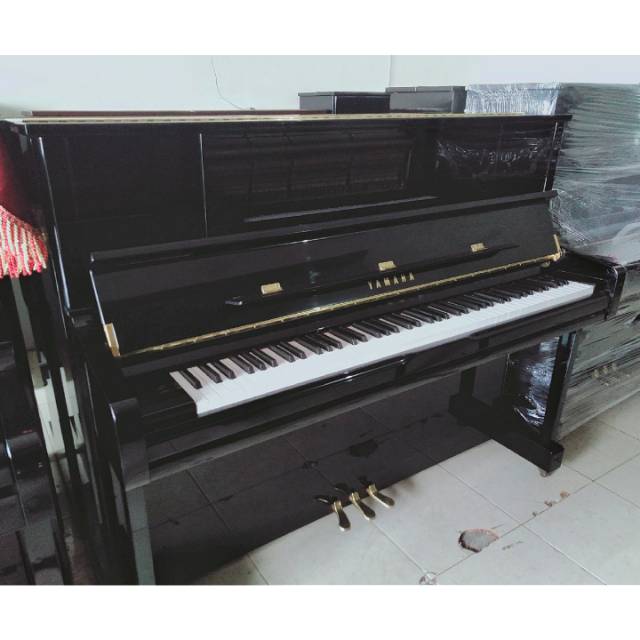 Piano Yamaha U1 JPE