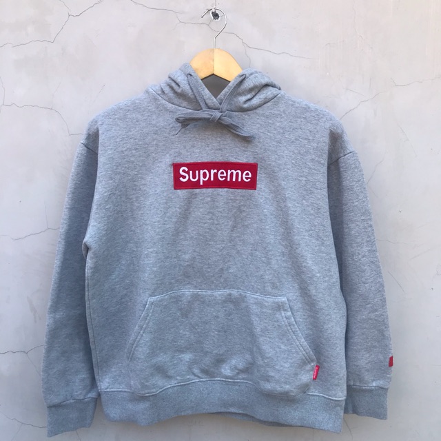 harga hoodie supreme original